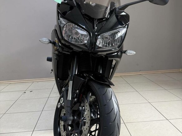 2011 Yamaha FZ1, чёрный, 690000 рублей - вид 2