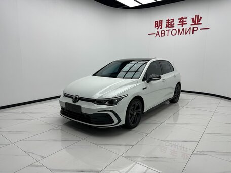 Volkswagen Golf VIII