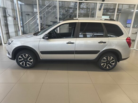 2026 Lada (ВАЗ) Granta Cross I Рестайлинг, серебристый - вид 6