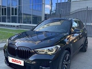 2020 BMW X1 18d sDrive II (F48) Рестайлинг, чёрный, 3500000 рублей, вид 3