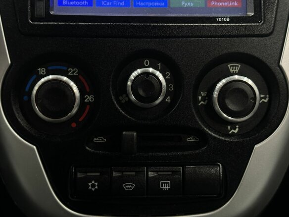 2013 Lada (ВАЗ) Granta I, серебристый, 279999 рублей - вид 12