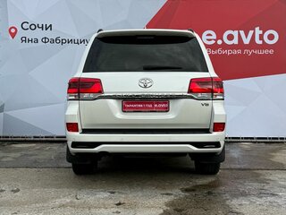 2018 Toyota Land Cruiser Arctic Trucks AT33 200 Series Рестайлинг 2, белый, 7100000 рублей, вид 5