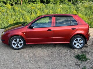 2001 Skoda Fabia I, красный, 165000 рублей, вид 2