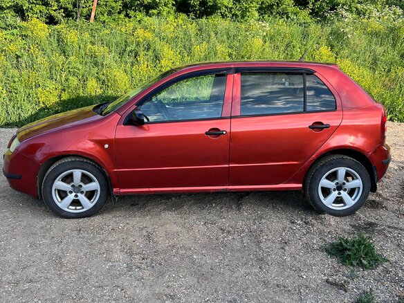 2001 Skoda Fabia I, красный, 150000 рублей - вид 1