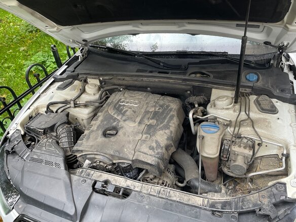 2012 Audi A4 IV (B8) Рестайлинг, белый, 1300000 рублей - вид 16