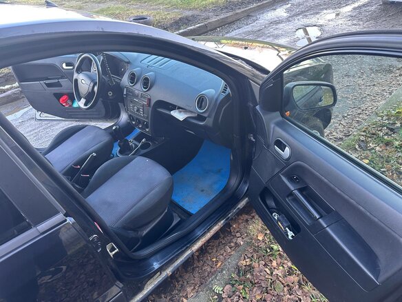 2008 Ford Fusion I Рестайлинг, чёрный, 350000 рублей - вид 5