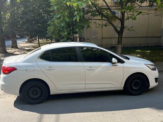 2013 Citroen C4 II, белый, 470000 рублей, вид 3