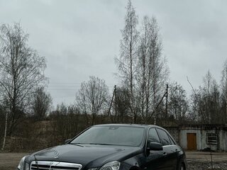 2011 Mercedes-Benz E-Класс 200 7G-Tronic IV (W212, S212, C207), серый, 1850000 рублей, вид 4