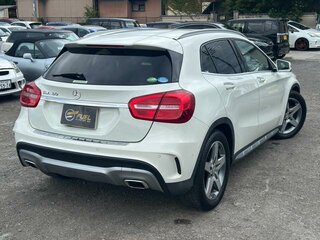 2017 Mercedes-Benz GLA 180 I (X156), белый, 1458000 рублей, вид 5
