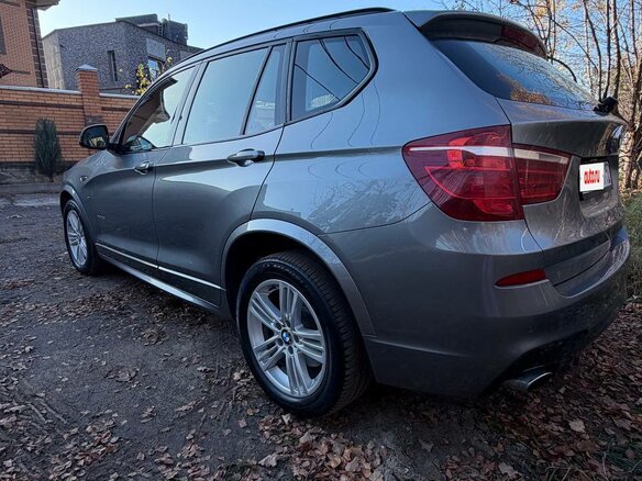 2017 BMW X3 20i xDrive II (F25) Рестайлинг, серый, 1850000 рублей - вид 4