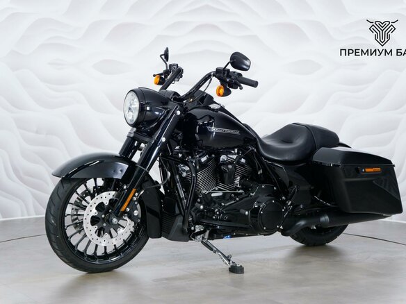 2017 Harley-Davidson Road King Special, чёрный, 1777000 рублей - вид 2