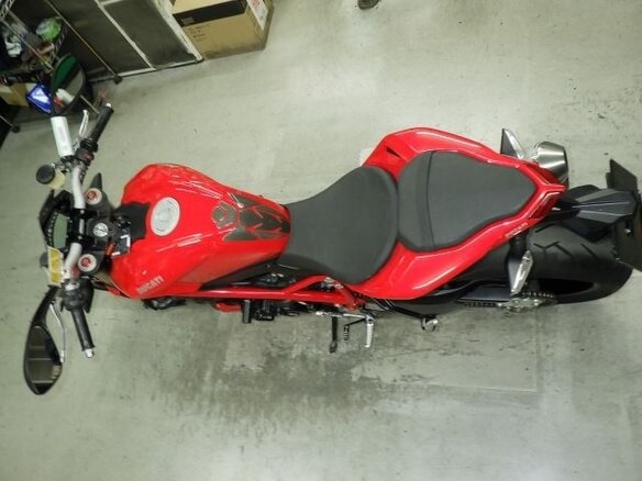 2012 Ducati 848, красный, 445000 рублей - вид 8