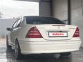 2005 Mercedes-Benz C-Класс 180 II (W203) Рестайлинг, белый, 700000 рублей - вид 3