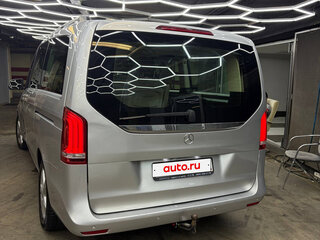 2015 Mercedes-Benz V-Класс Long 220 d длинный III (W447), серебристый, 2300000 рублей, вид 4