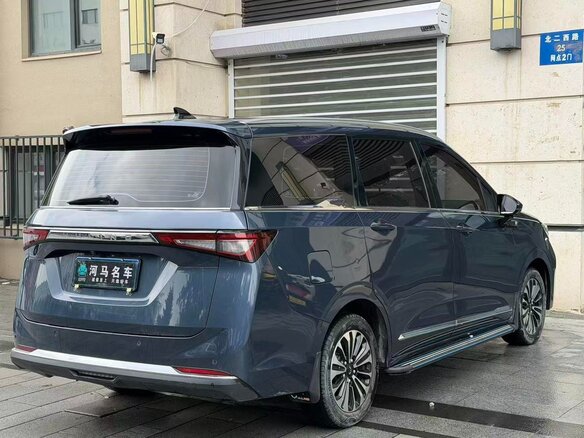 2023 Wuling Jiachen, синий, 1146000 рублей - вид 4