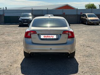 2013 Volvo S60 II Рестайлинг, бежевый, 1390000 рублей, вид 4