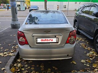 2012 Chevrolet Aveo II, серебристый, 470000 рублей, вид 2