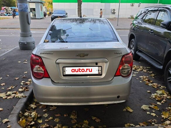 2012 Chevrolet Aveo II, серебристый - вид 3
