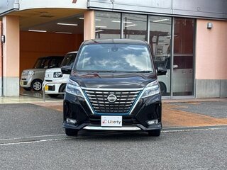 2022 Nissan Serena V (C27) Рестайлинг, чёрный, 1750700 рублей, вид 2