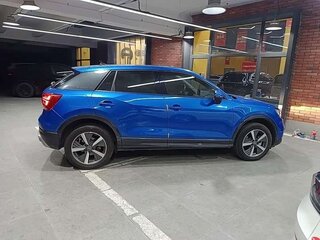 2021 Audi Q2 L e-tron I Рестайлинг, голубой, 1700000 рублей, вид 5