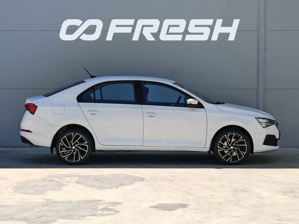 2021 Skoda Rapid II, белый, 1478000 рублей - вид 4