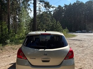 2005 Nissan Tiida I, серый, 430000 рублей, вид 5