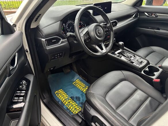 2022 Mazda CX-5 II Рестайлинг, белый, 2400000 рублей - вид 8