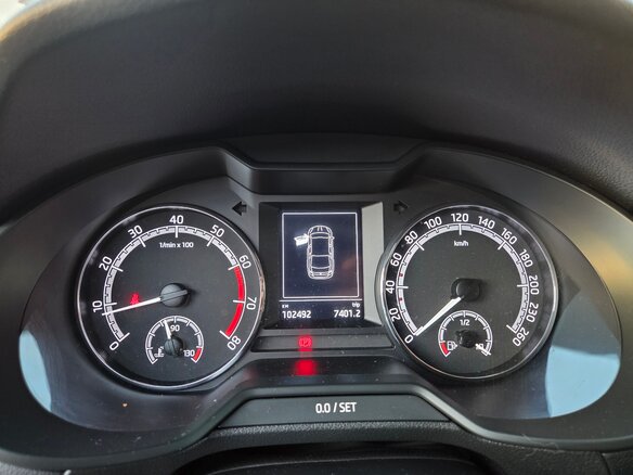 2019 Skoda Octavia III (A7) Рестайлинг, белый, 1750000 рублей - вид 8