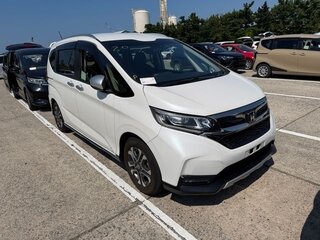 2021 Honda Freed+ II Рестайлинг, белый, 1033069 рублей, вид 2
