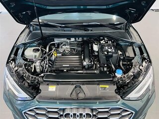 2022 Audi A3 Sportback 35 TFSI IV (8Y), зелёный, 1850000 рублей, вид 5