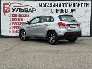 2011 Mitsubishi ASX I, серебристый, 970000 рублей, вид 4