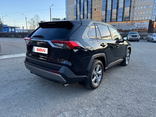 2020 Toyota RAV4 V (XA50), чёрный, 3550000 рублей, вид 4