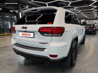 2017 Jeep Grand Cherokee IV (WK2) Рестайлинг, белый, 3690000 рублей, вид 5