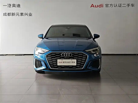 2022 Audi A3 Sportback 35 TFSI IV (8Y), синий, 1680000 рублей, вид 3