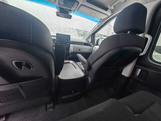 2021 Hyundai Staria I, чёрный, 4500000 рублей, вид 4