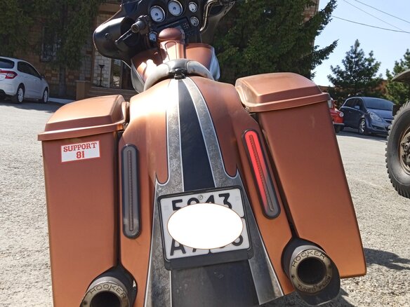 2017 Harley-Davidson Street Glide, золотистый, 1200000 рублей - вид 2