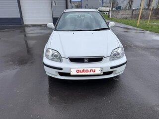 1998 Honda Civic Ferio II, белый, 445000 рублей, вид 1