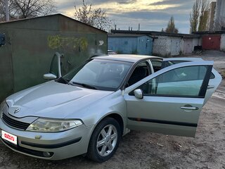 2002 Renault Laguna II, серебристый, 295000 рублей, вид 3