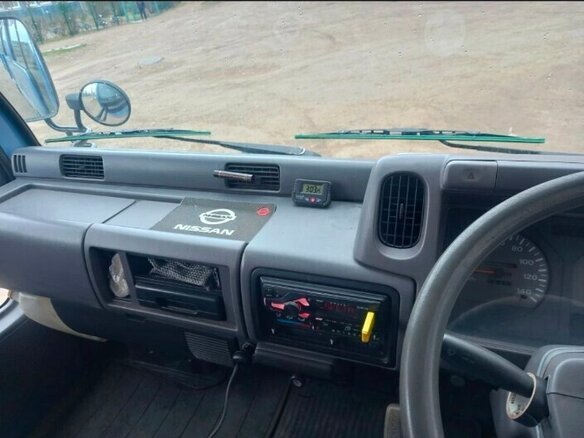 1991 Nissan Atlas, синий, 1500000 рублей - вид 3