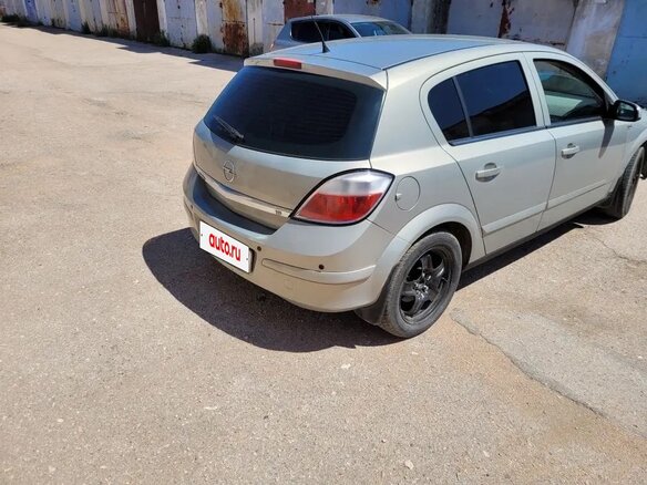 2006 Opel Astra H, бежевый, 500000 рублей - вид 3