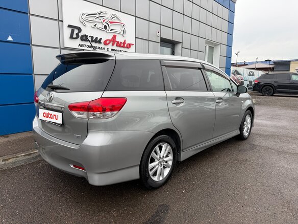2009 Toyota Wish II, серый - вид 3
