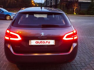 2020 Peugeot 308 II Рестайлинг, серый, 1350000 рублей, вид 4