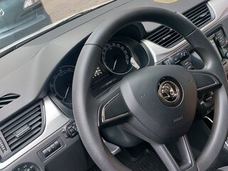 2019 Skoda Rapid I Рестайлинг, белый, 1300000 рублей, вид 5