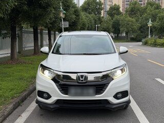 2022 Honda Vezel I Рестайлинг, белый, 1300600 рублей, вид 4