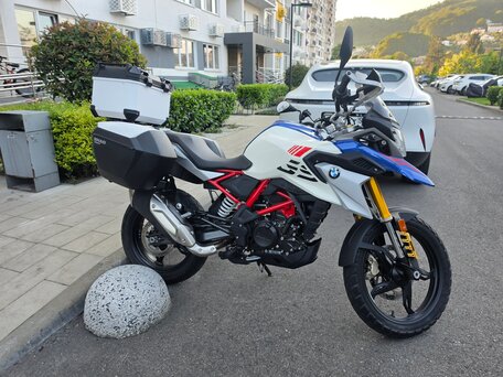 2023 BMW G 310 GS, белый, 555000 рублей, вид 4