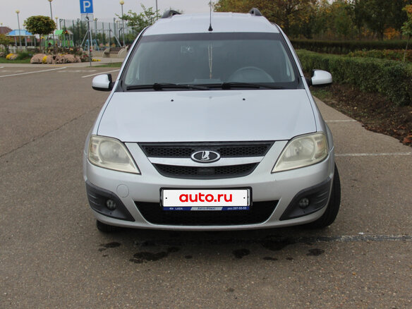 2014 Lada (ВАЗ) Largus I, серебристый, 765000 рублей - вид 1