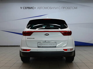 2017 Kia Sportage IV, белый, 1909000 рублей, вид 4