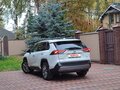 2022 Toyota RAV4 V (XA50), белый, 3880000 рублей - вид 3