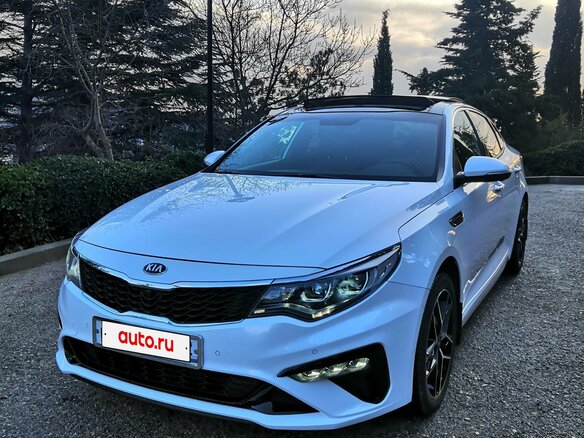 2018 Kia Optima IV Рестайлинг, белый, 2250000 рублей - вид 1
