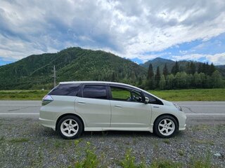 2014 Honda Fit Shuttle I Рестайлинг, белый, 970000 рублей, вид 5